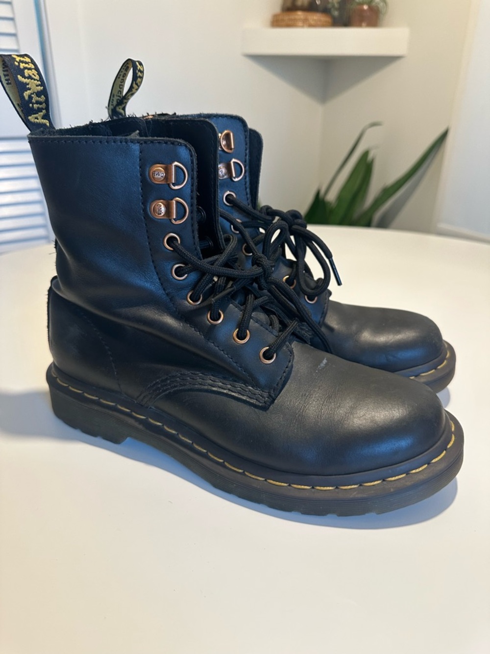 Women’s Dr. Martens 1460 pascal Black with Rose Gold Zipper Size 8